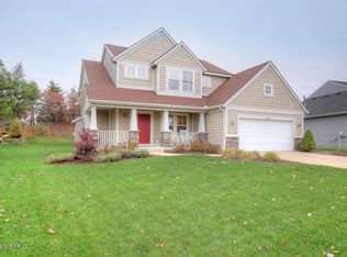 2265 Beatrice Dr NE Grand Rapids MI 49505 Zillow