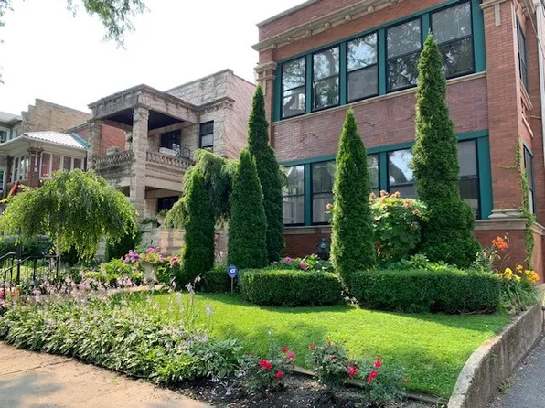 1143 W North Shore Ave #1, Chicago, IL 60626