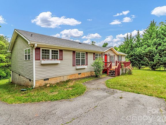 4th image of 31 Trent Dr Lot 48