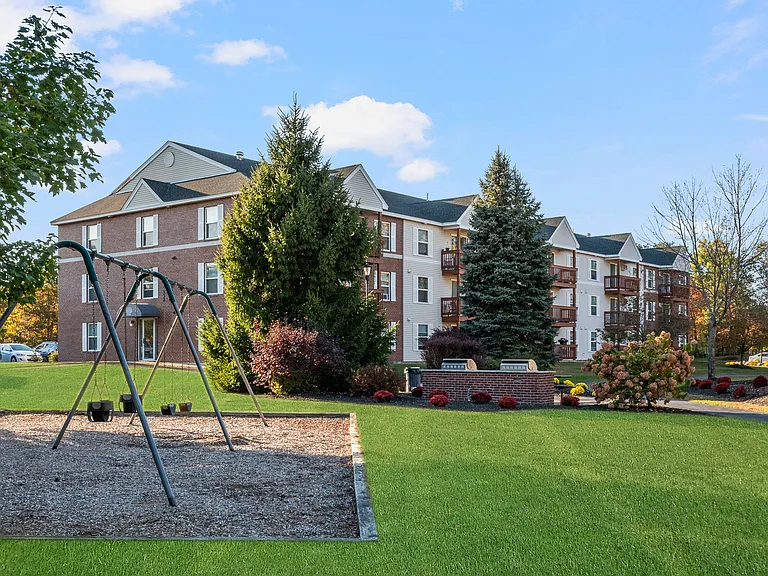 Penacook Place Apartments — Photo 10