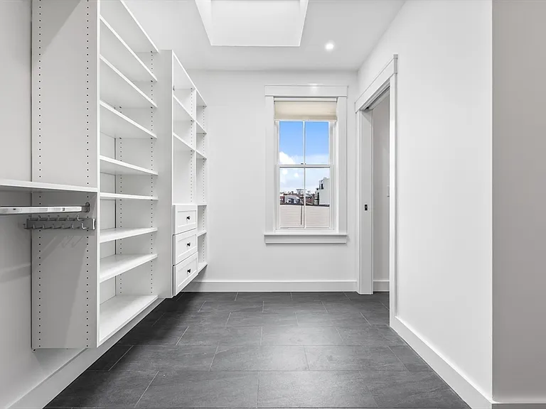360 Athens St #360 — Photo 20