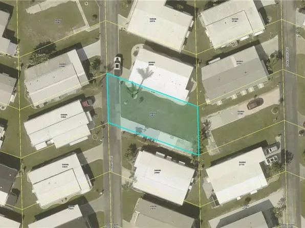 295 Dillard Ave, Fort Myers, FL 33908