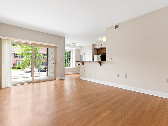 Living Area - LEED
