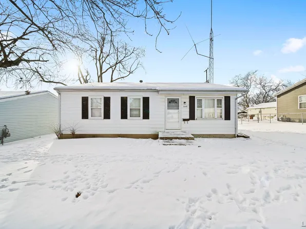 348 May Dr, Adrian, MI 49221