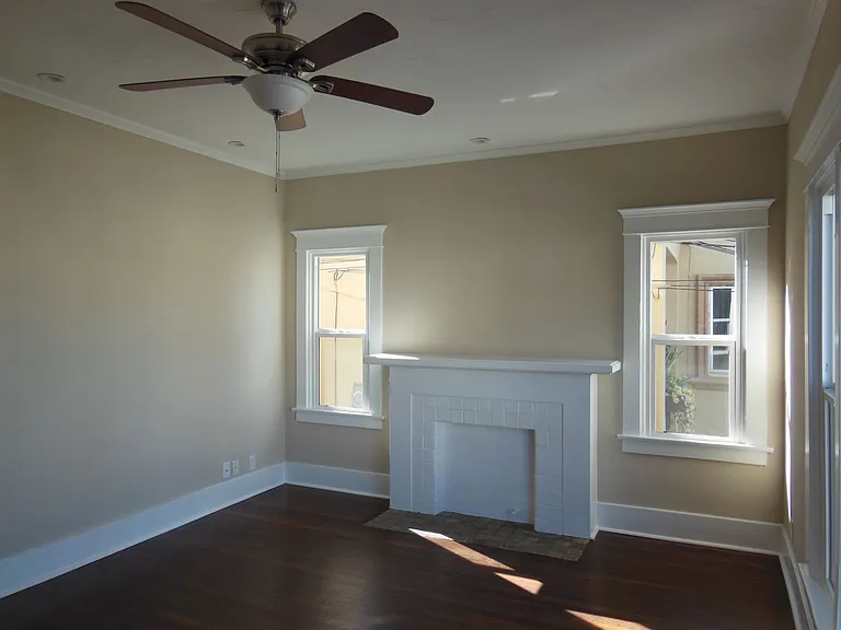 1280 N Ardmore Ave #1282 — Photo 5