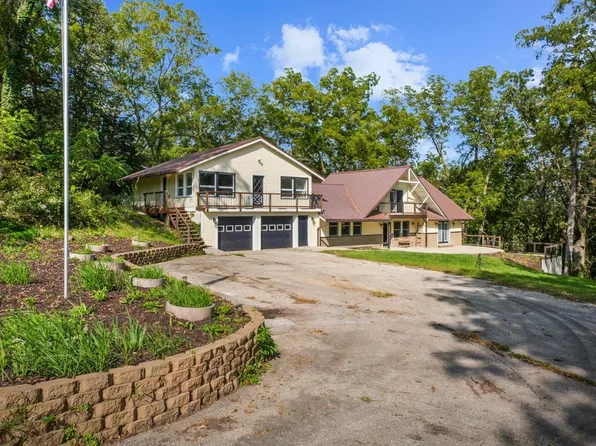 642 County Road K, Hollandale, WI 53544