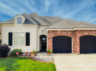 104 Iron Wood Way, Lafayette, LA 70508