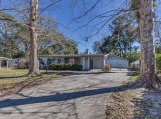 2225 Limoges Dr E, Jacksonville, FL 32210