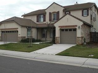 8220 Medeiros Way, Sacramento, CA