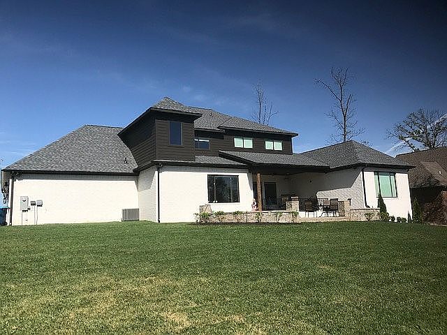 2nd image of 1607 NW Santorini Ln