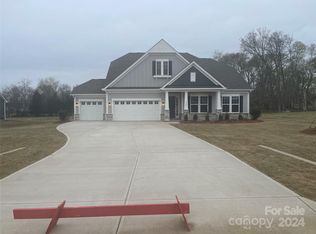 5622 Yarbrough Ln, Concord, NC 28075