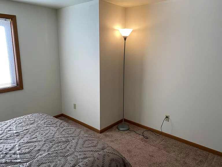 307 S Vine Ave — Photo 78