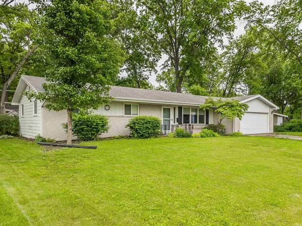 3404 Kirkfield Dr, Fort Wayne, IN 46815