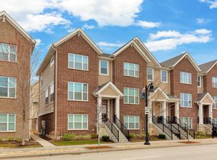 809 Lee St, Des Plaines, IL 60016
