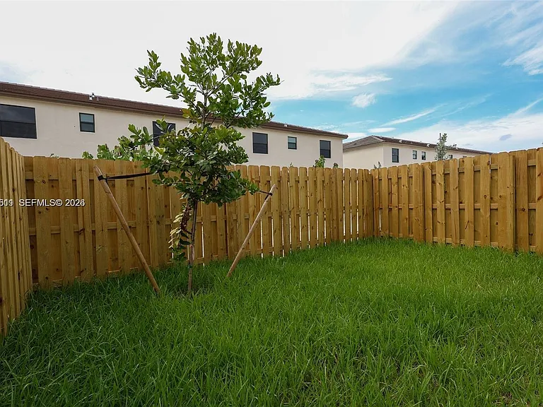 23078 SW 130th Ave #23078 — Photo 9