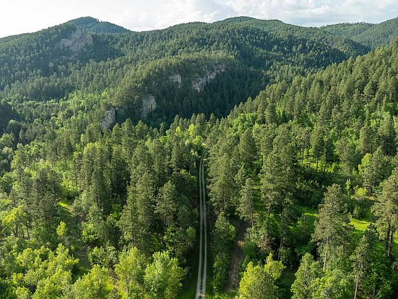 4th image of 20582 Whitewood Creek Rd