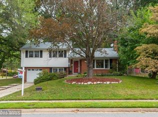 7606 Hogarth St, Springfield, VA 22151