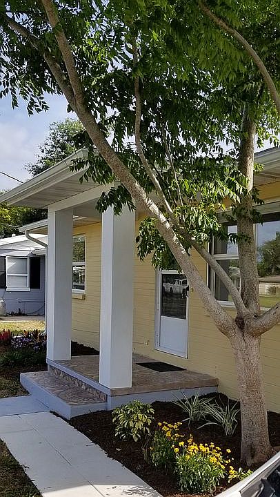 1st image of 1554 Daytona Ave
