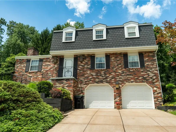 8229 E Van Buren Dr, Pittsburgh, PA 15237