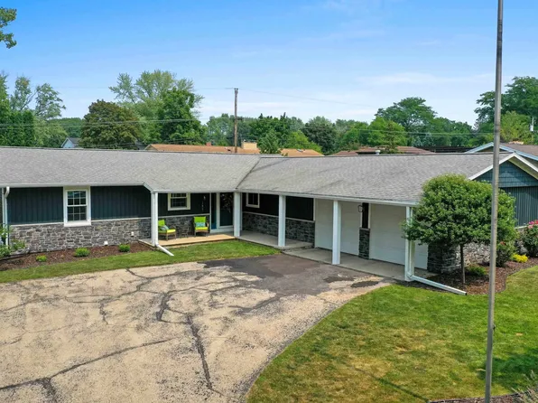 190 Saint Marys Blvd, Green Bay, WI 54301