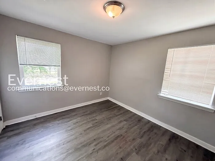 1000 4th Ave W #4 — Photo 7