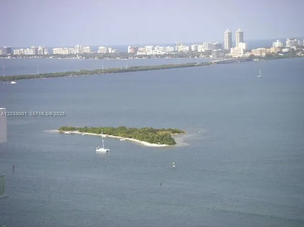 1750 N Bayshore Dr APT 3907, Miami, FL 33132