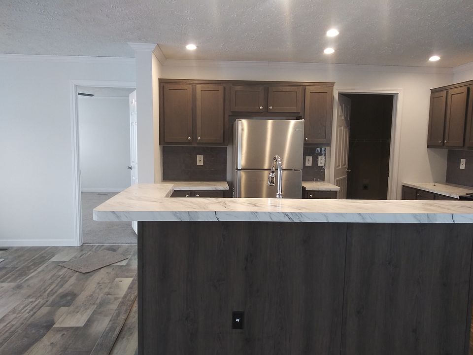 1st image of 37890 Sandstone Trl