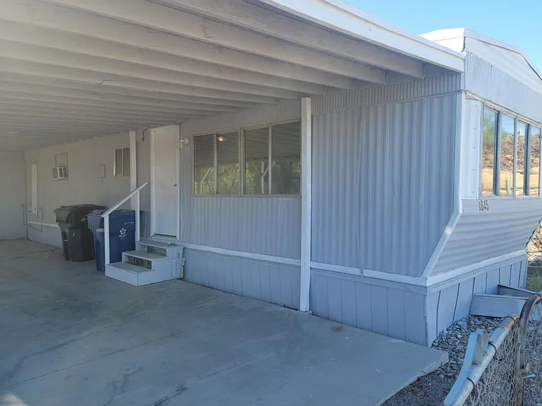 1645 Palma Cir W — Photo 2