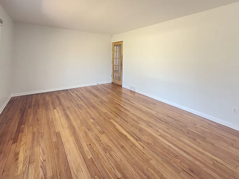 2419 Walter Dr — Photo 18