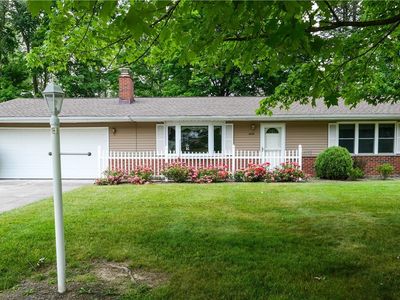 8039 Zupancic Dr, Garrettsville, OH, 44231