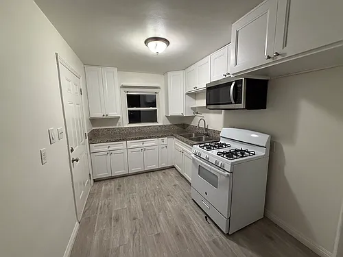 4741 Tyler St Photo 1