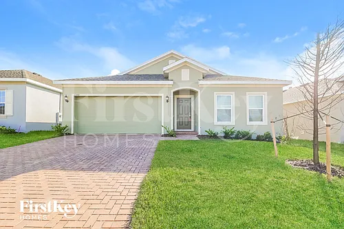 1100 Cavender Creek Rd Photo 1