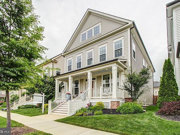 2nd image of 23937 Basil Park Cir