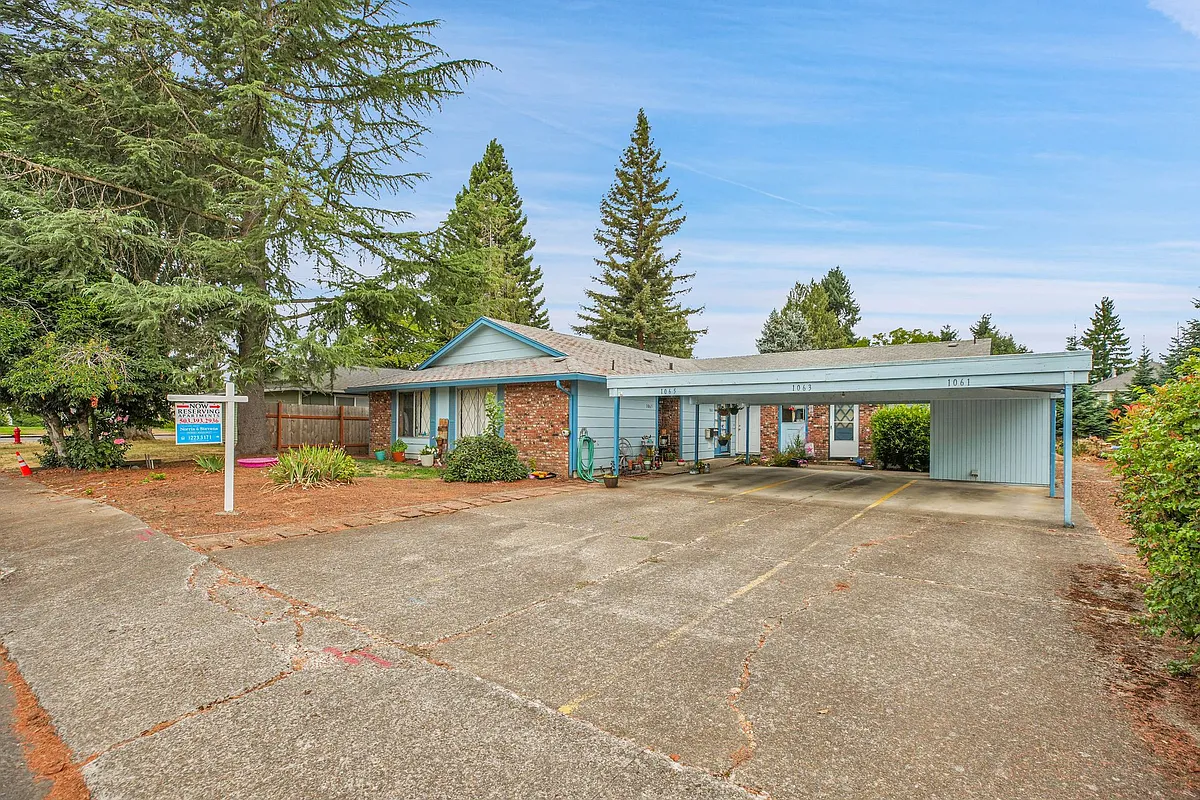 Building Photo - #270 WINDSOR ISLAND ESTATES
