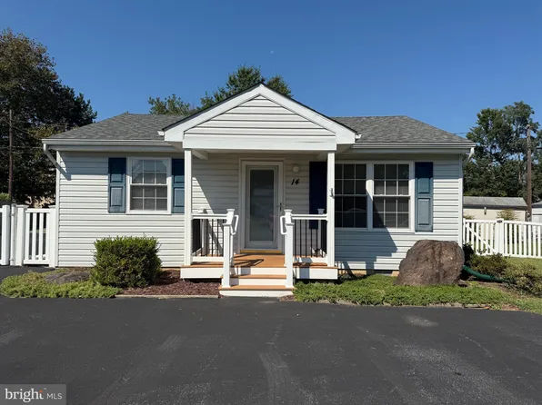 14 Oak Ct, Annapolis, MD 21401