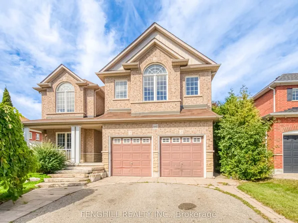 842 Greenleaf Cir, Oshawa, ON L1K 2W7