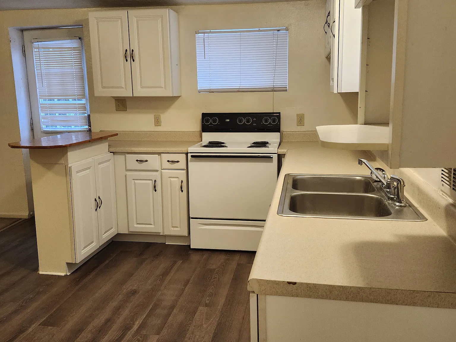 2 bed, 825 sqft, $1,995 — Photo 3
