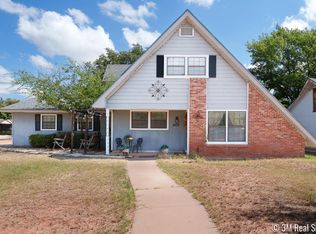 3572 S Oxford Dr, San Angelo, TX 76904