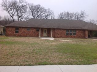 7032 Hovenkamp Ave, Richland Hills, TX 76118