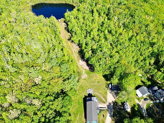 5th image of 136 Belle Marsh Road