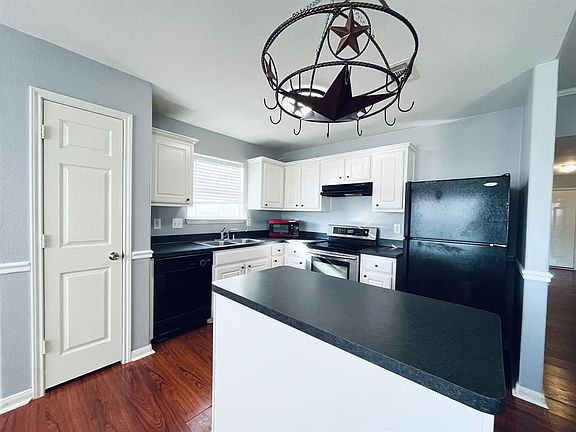 4th image of 7122 Sunrise Hill Ln