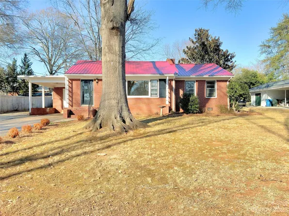 1222 Arbor Dr, Salisbury, NC 28144