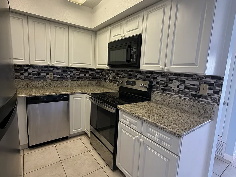 22302 Vick St #109 — Photo 13
