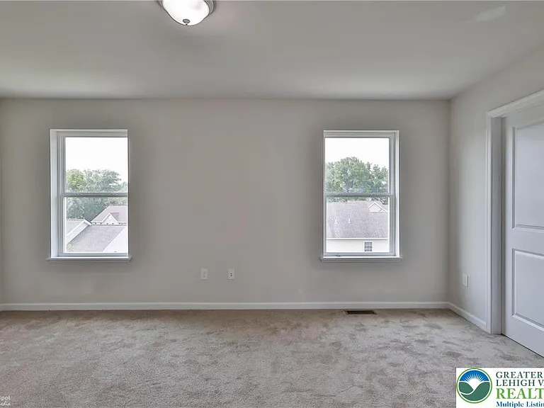 671 Sipos — Photo 15