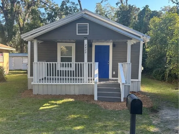 2426 Wolfe St, Brunswick, GA 31520
