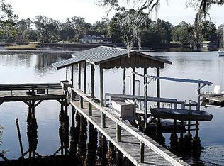 602 2nd Ave SE, Steinhatchee, FL 32359