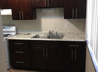 391 Inland Dr APT 1A, Wheeling, IL 60090