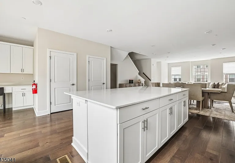 3 Coogan Ct — Photo 3