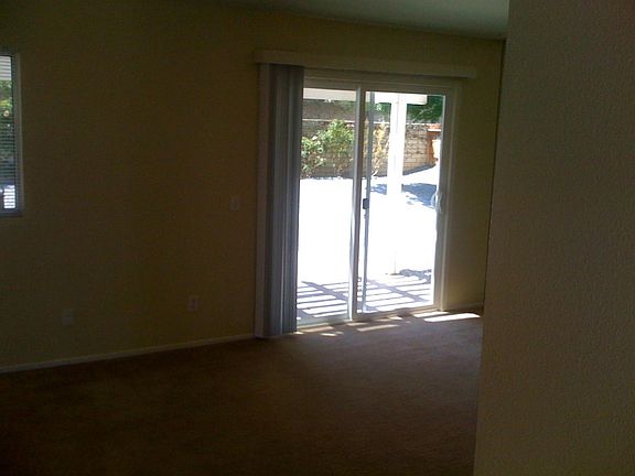 3rd image of 13891 Adelphia Ln