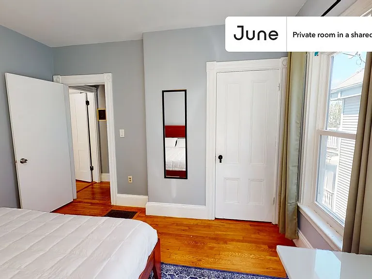 53 Saunders St #E — Photo 4
